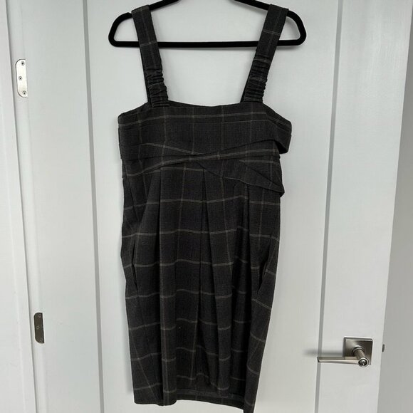 To The Max Dress - Picture 6 of 10